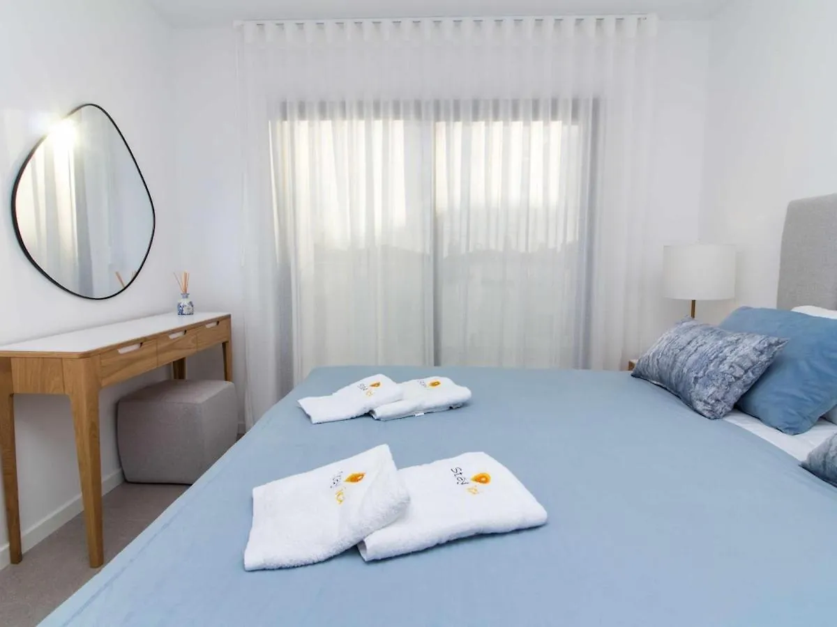 Panoramic N Apartment - Rooftop Pool & Sea View & Garage & Bbq contacts