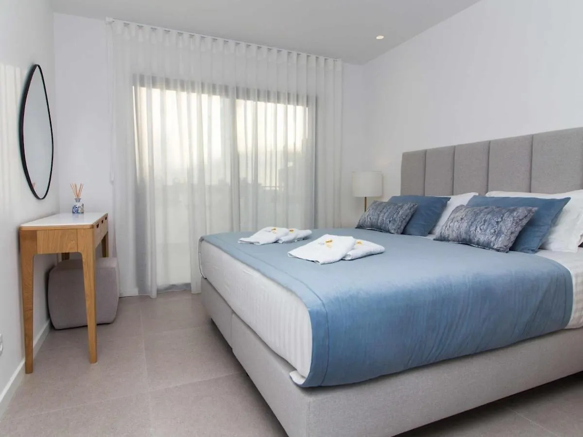 Panoramic N Apartment - Rooftop Pool & Sea View & Garage & Bbq Albufeira