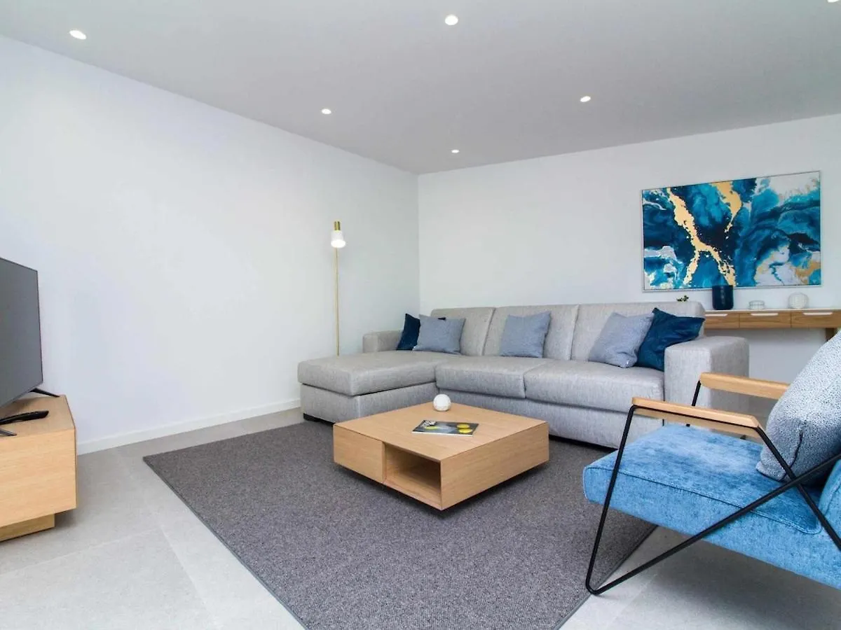 Panoramic N Apartment - Rooftop Pool & Sea View & Garage & Bbq Albufeira